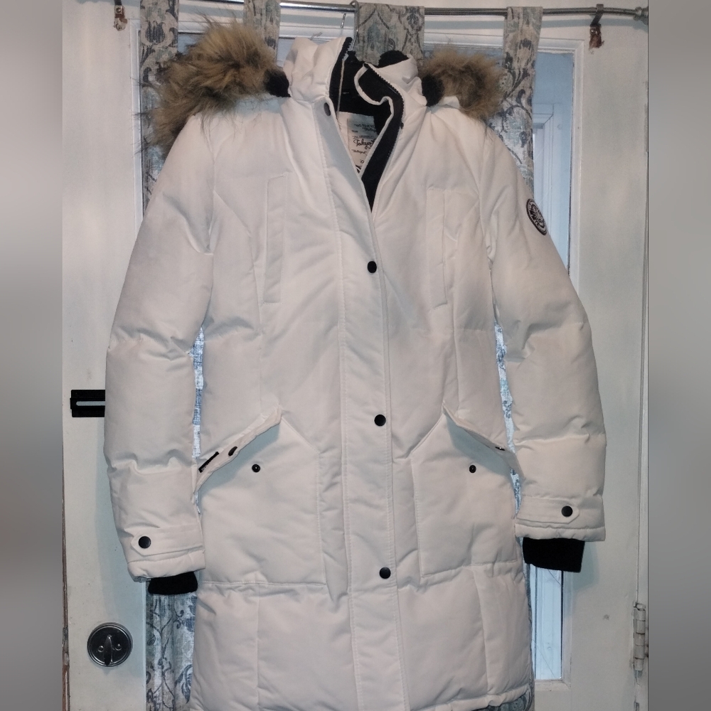 Tokyo Laundry white puffer coat